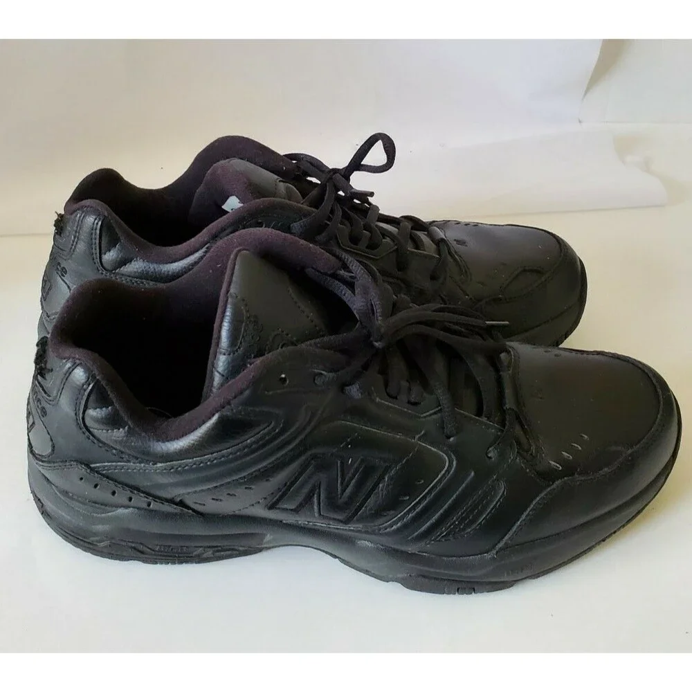 New Balance 621 Men's Size 12 D Black MX621AB sneakers shoes